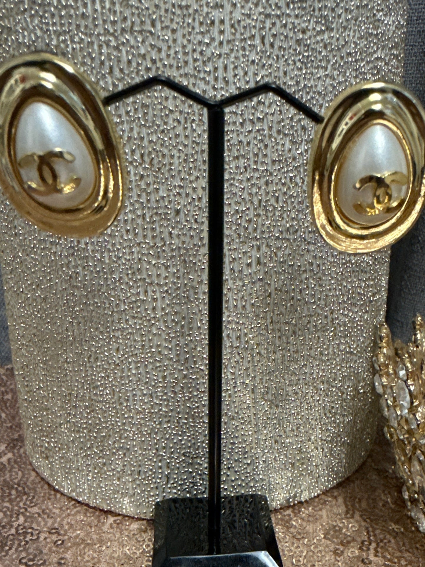 Cc earing