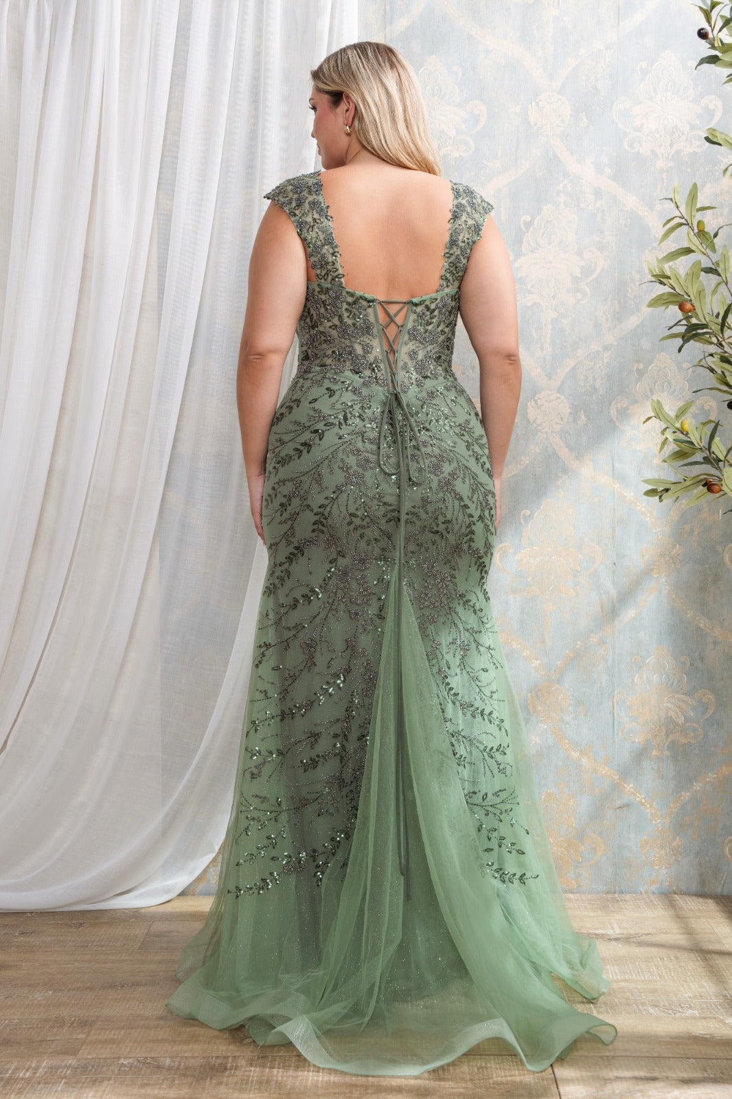 Lucia Deep olive