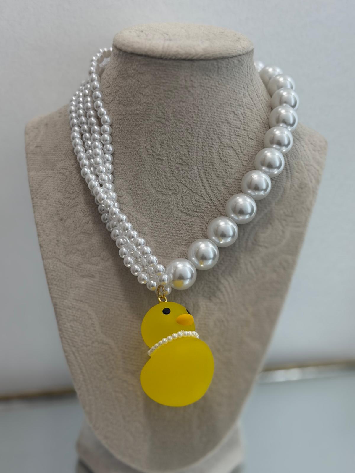 Duck pearl necklace