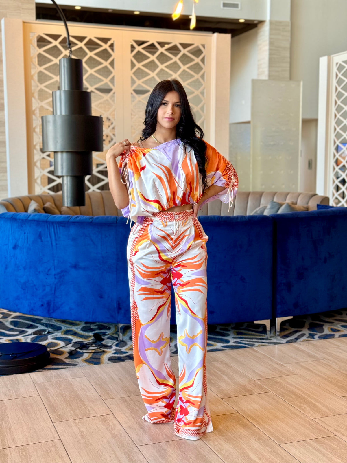 Jenifer set