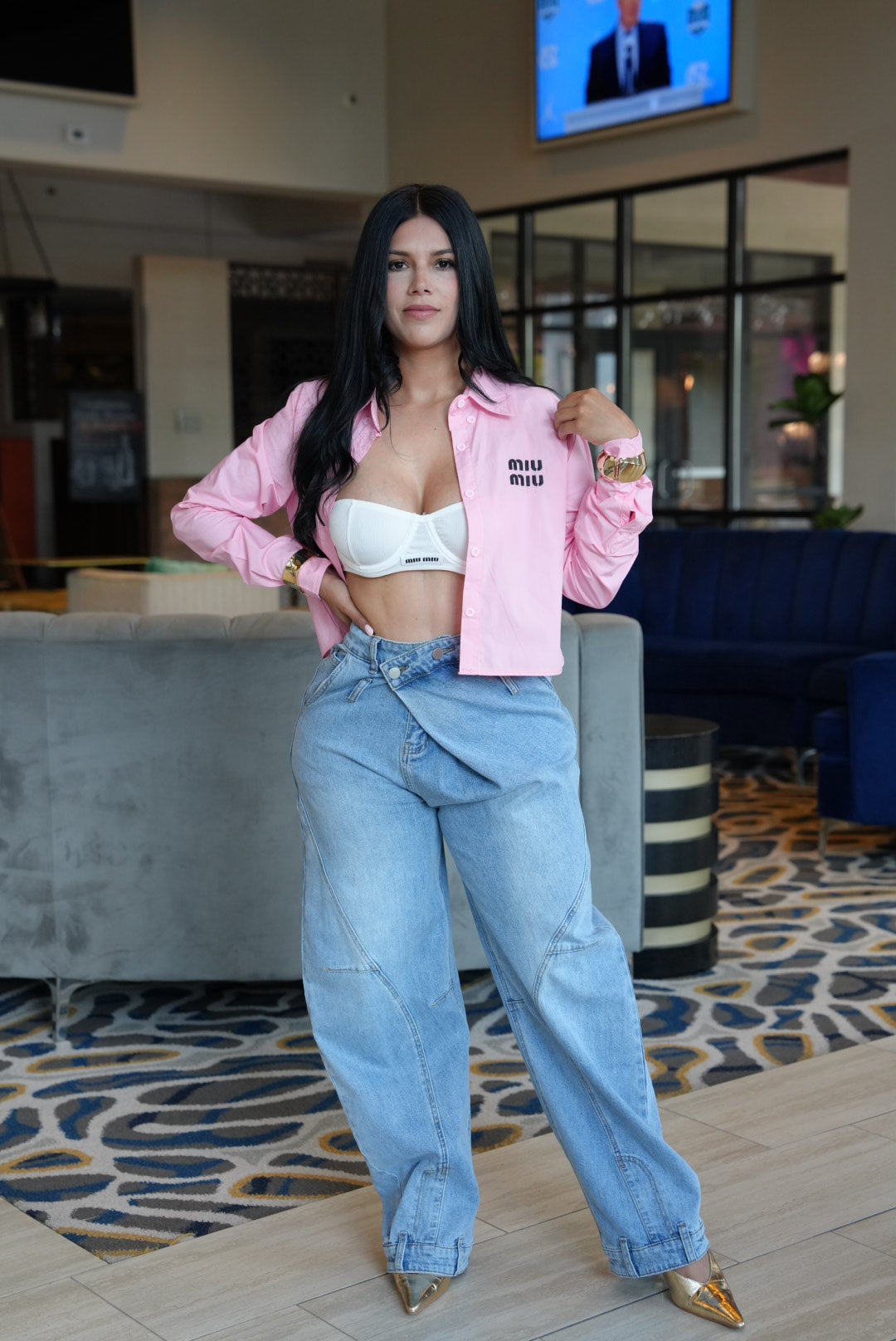 Pink tshirt