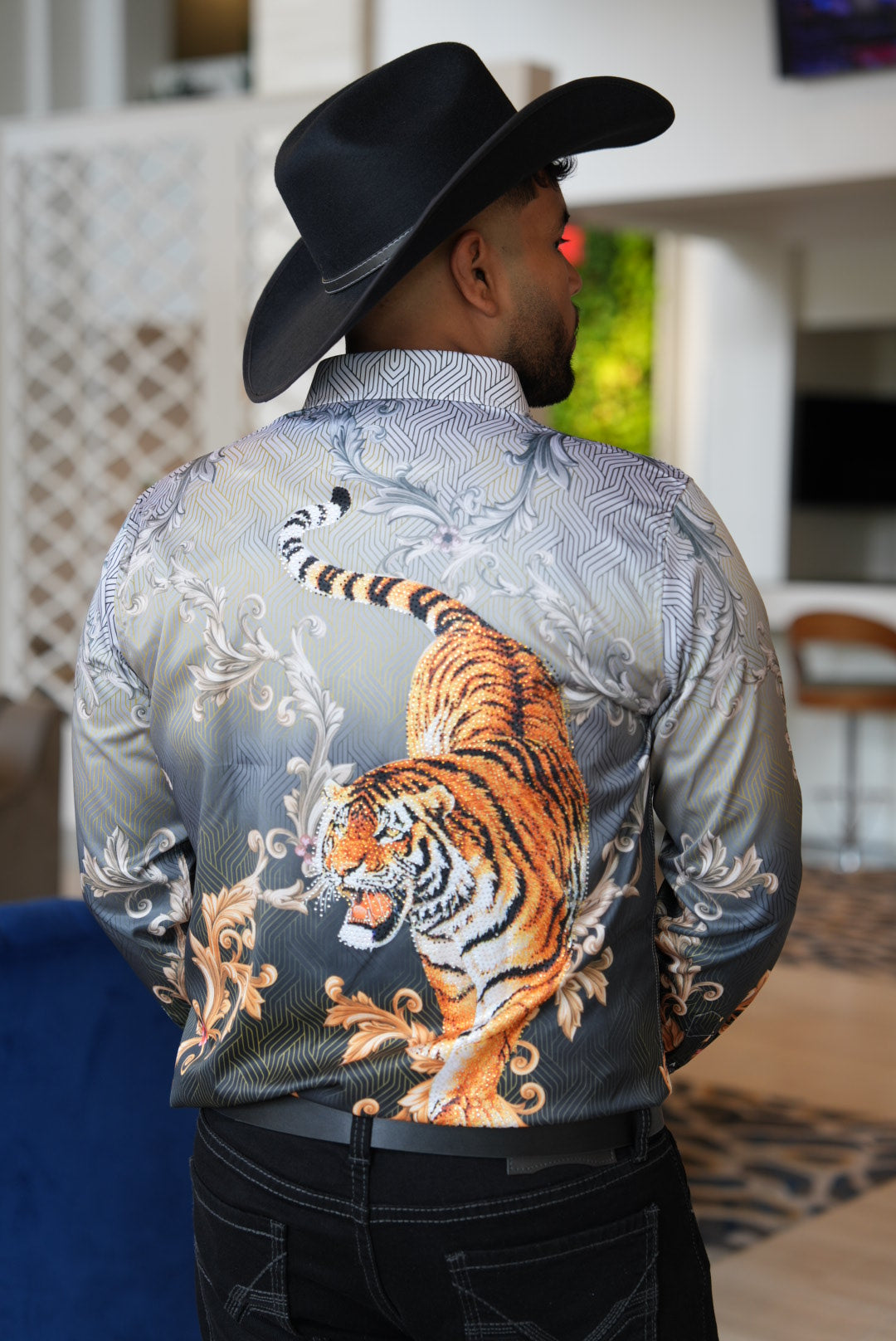 tiger long sleeve