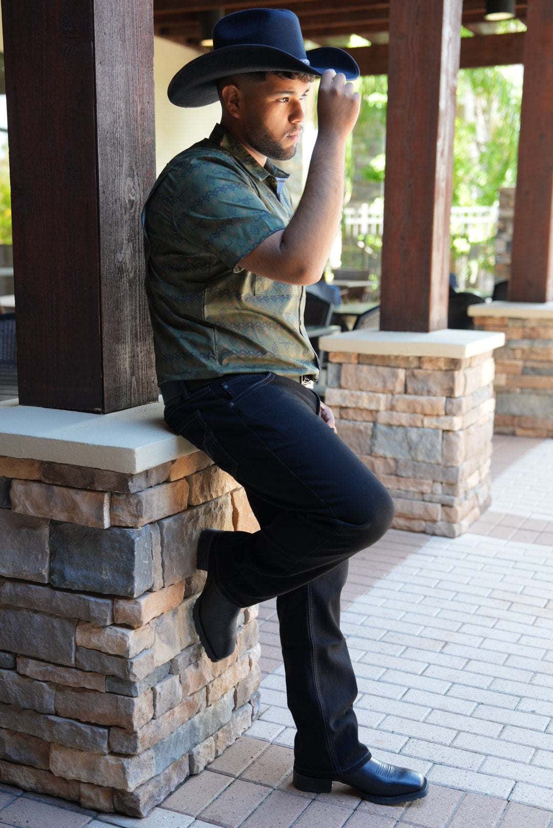 green short sleeve