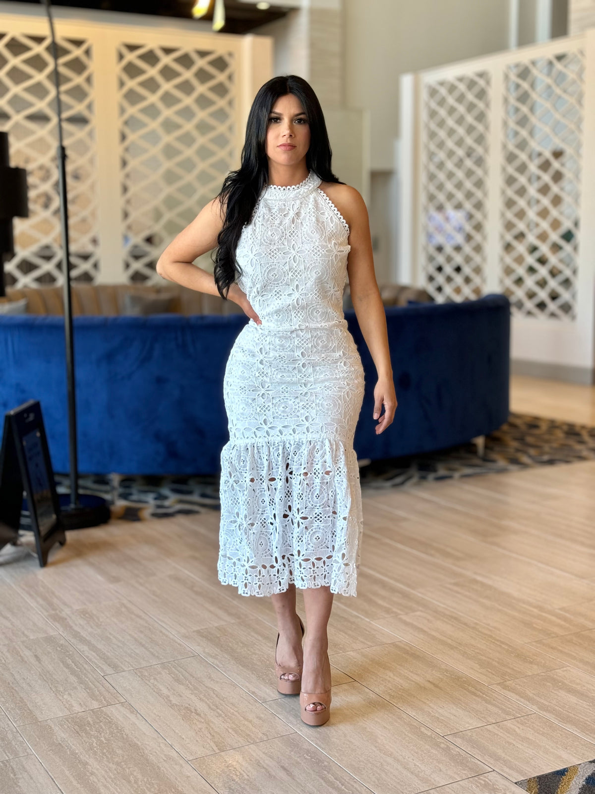 Amy lace dress
