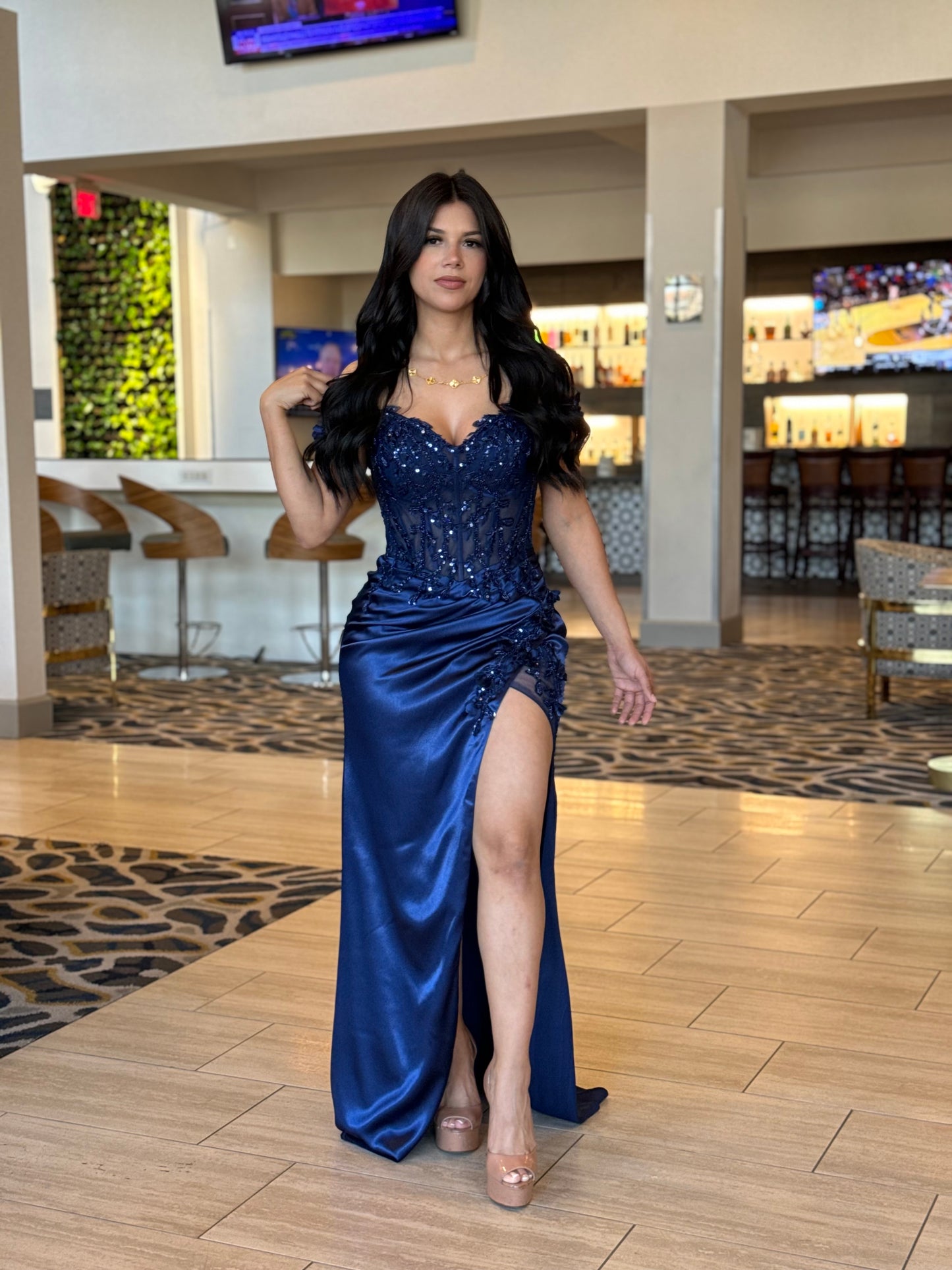 Navy maxi