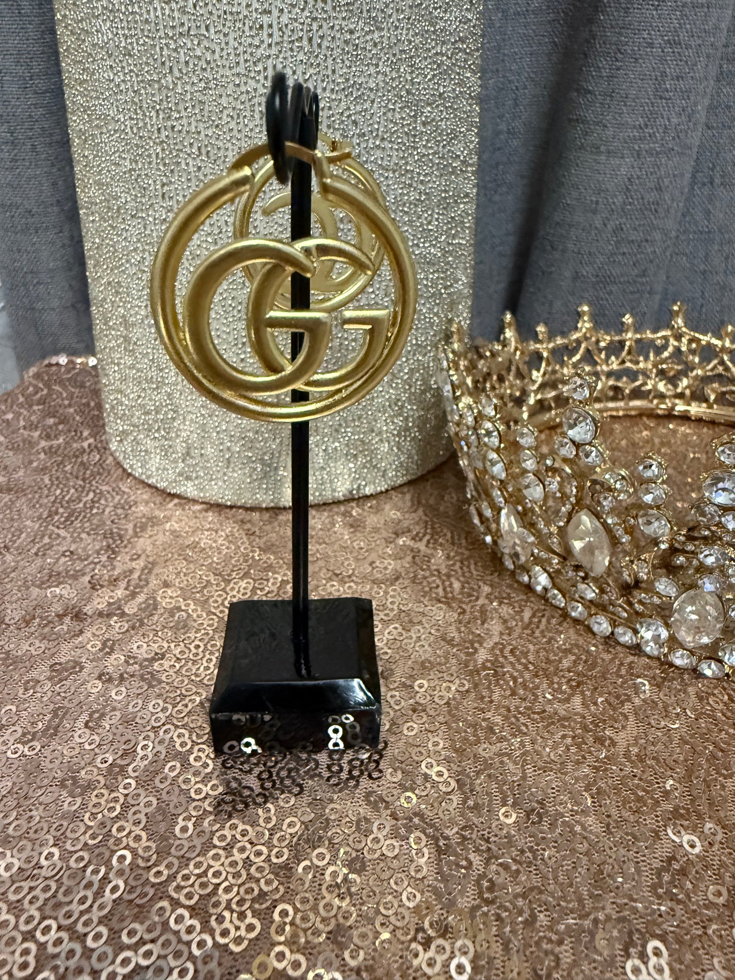 Aretes & brooch gold gg