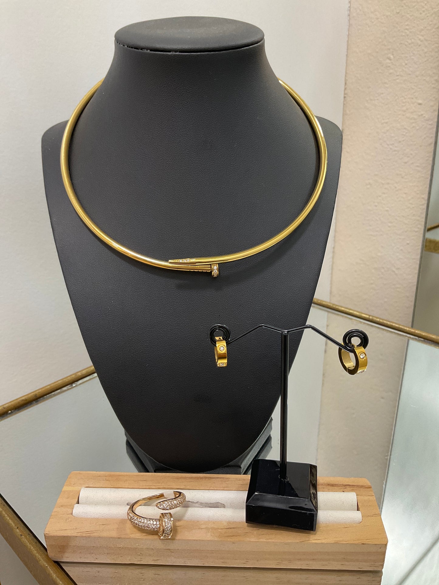 C gold