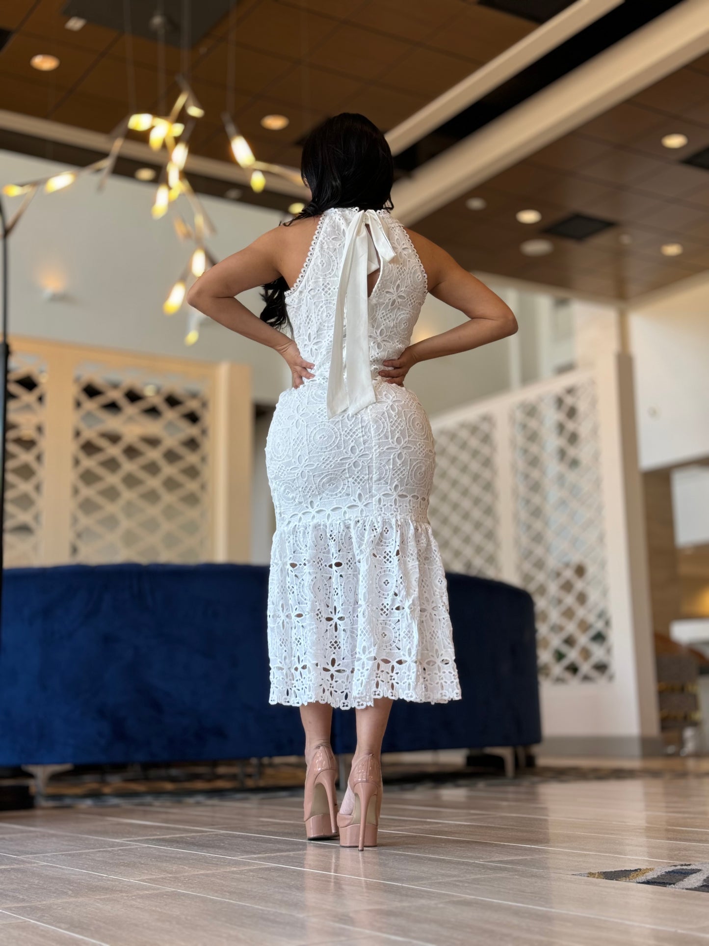 Amy lace dress