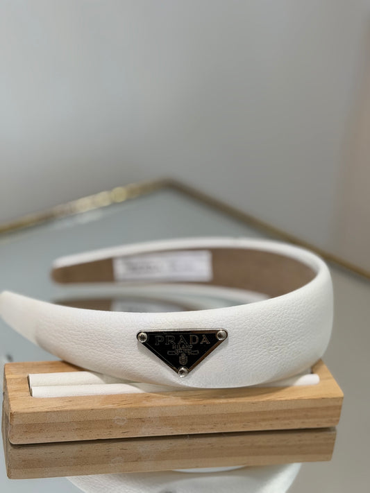 Headband white p