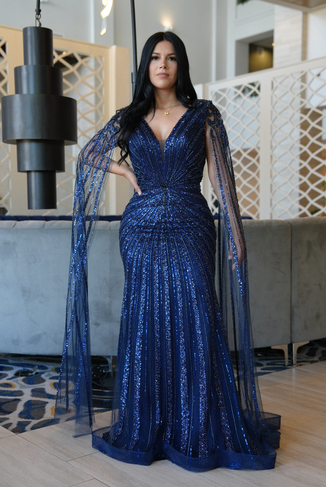 La reyna navy blue