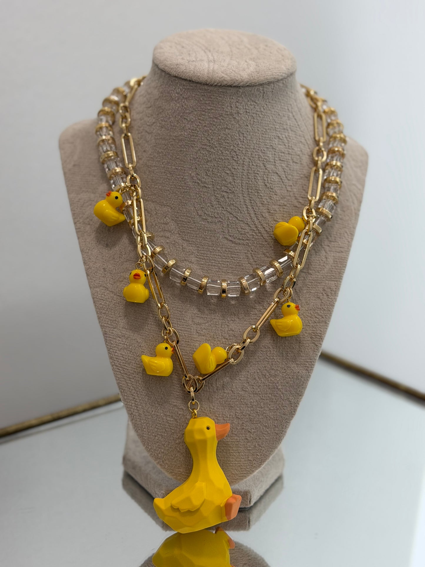 7 ducks necklace
