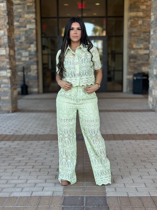 Dalia Sage set