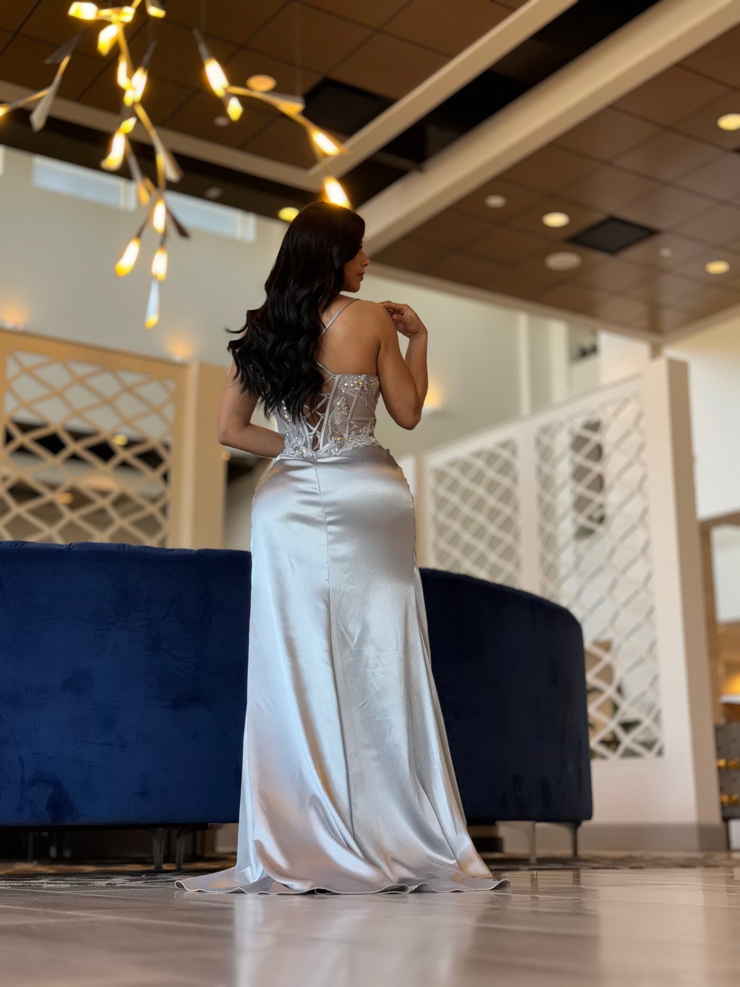 Silver maxi