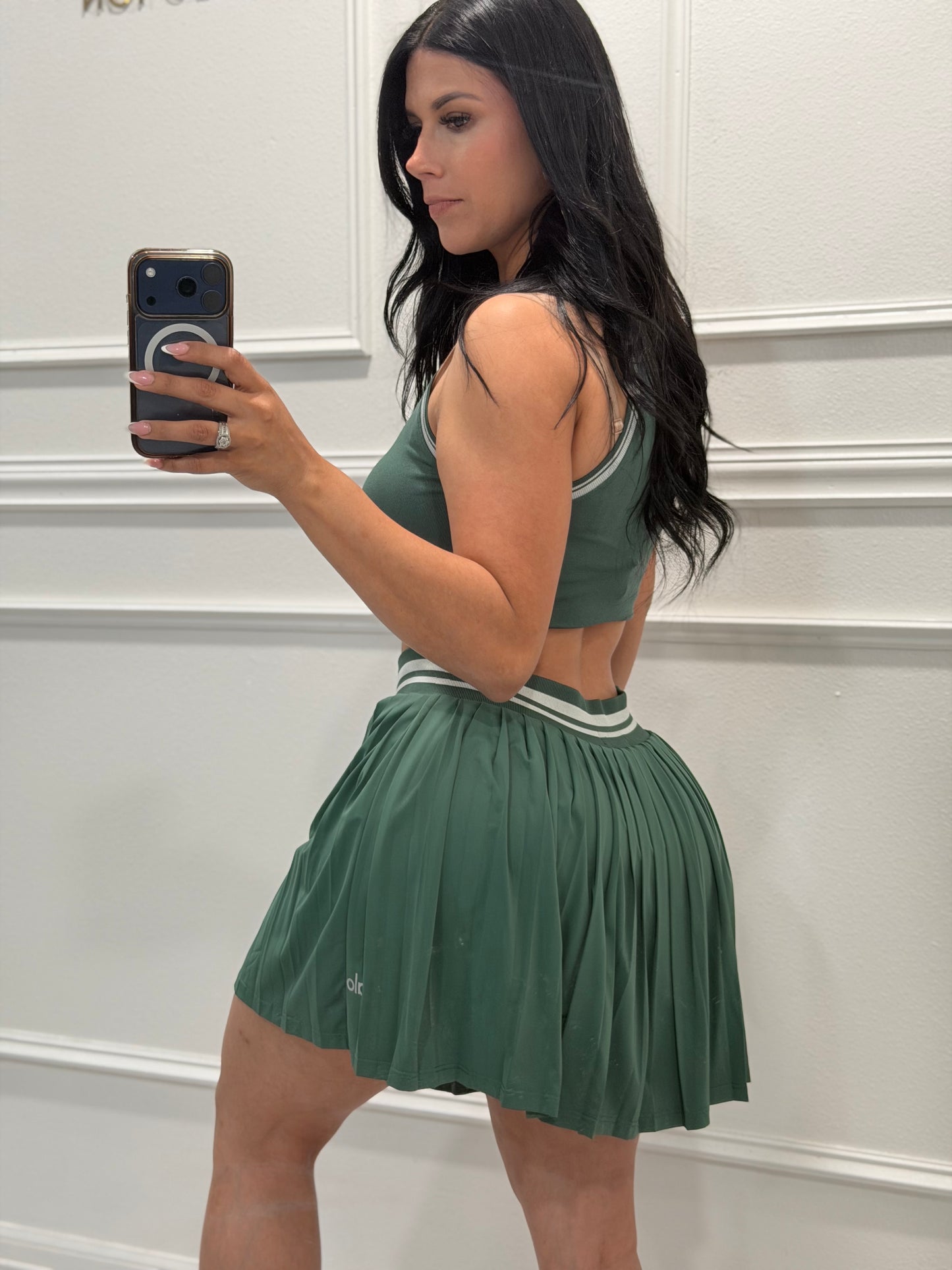 Eli a set