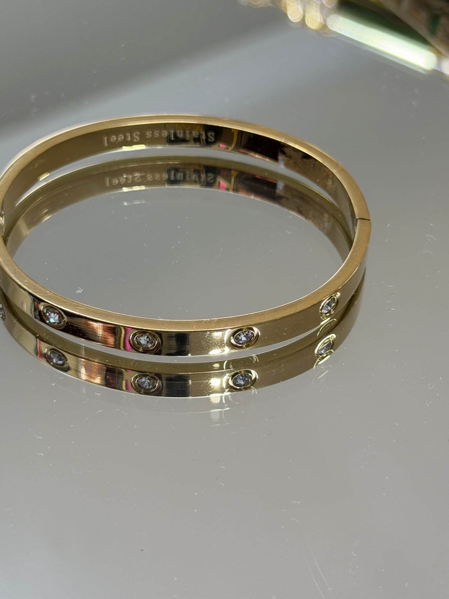 C gold pulsera