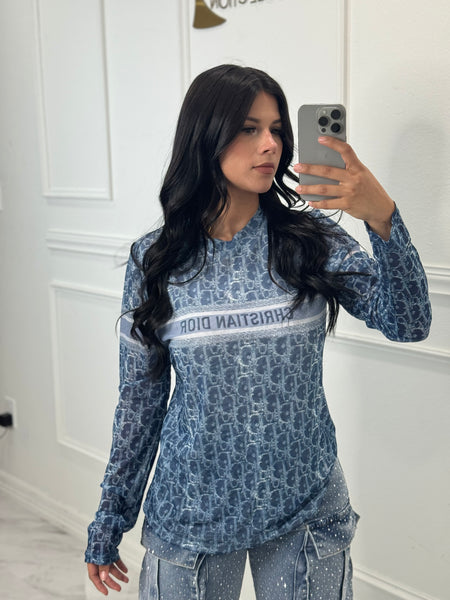 Blue top