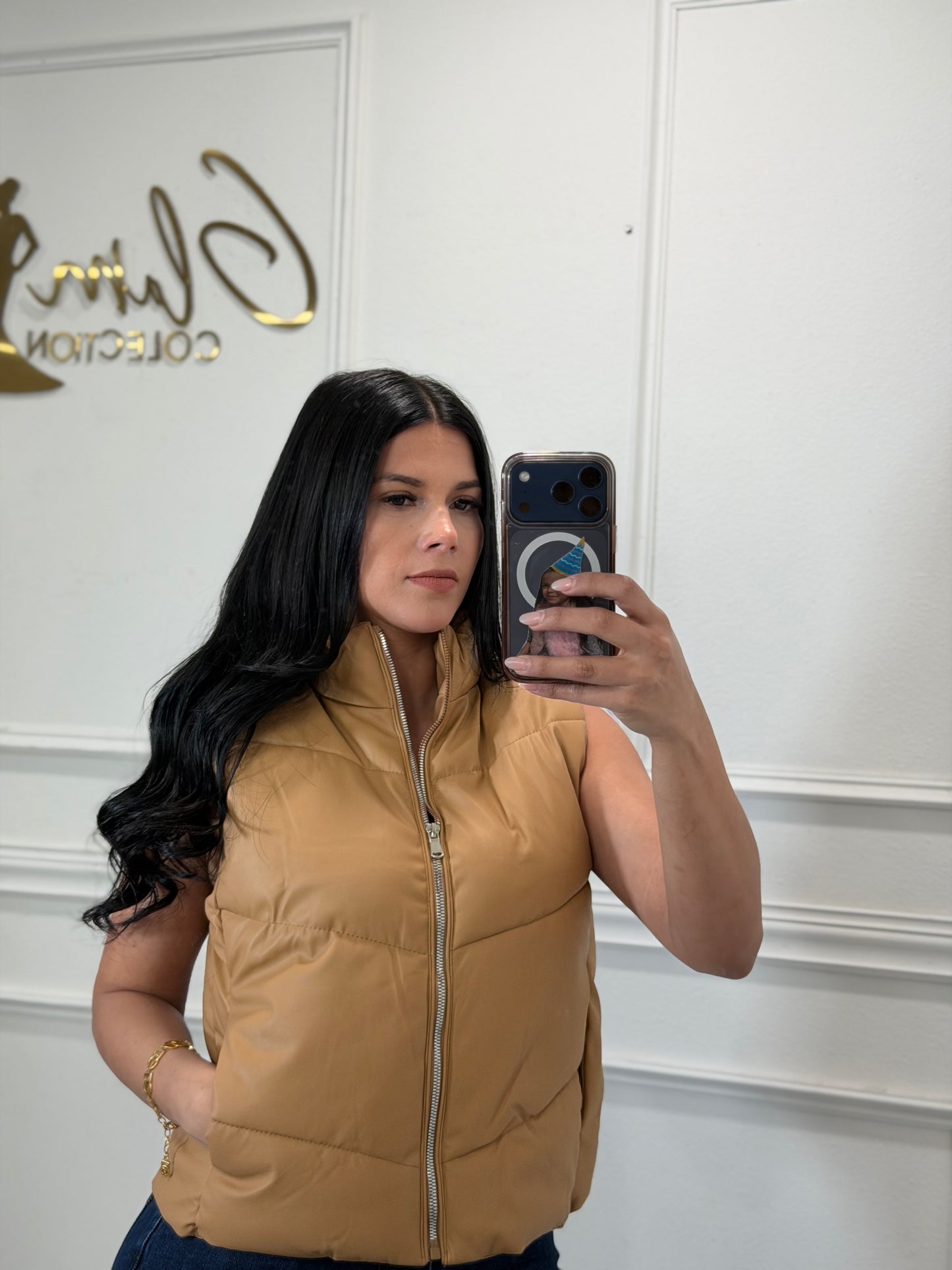 Camel vest
