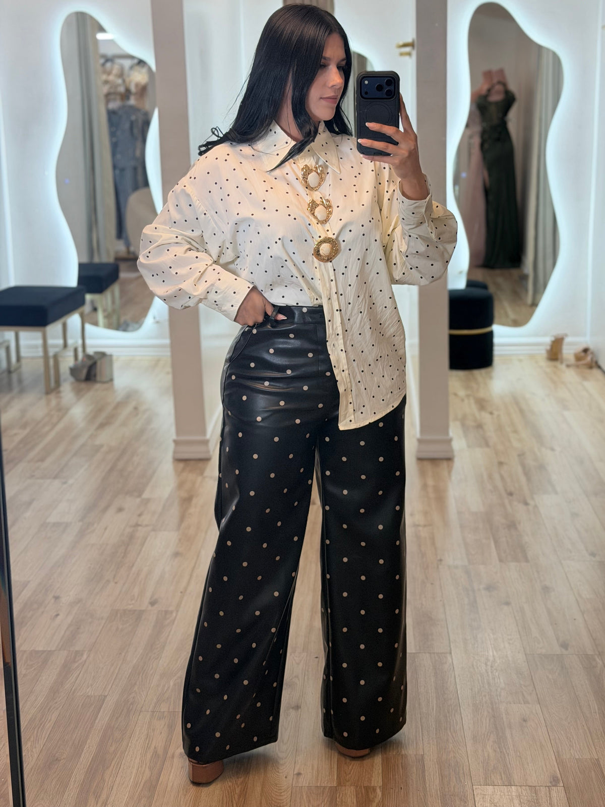 Polk dots pants