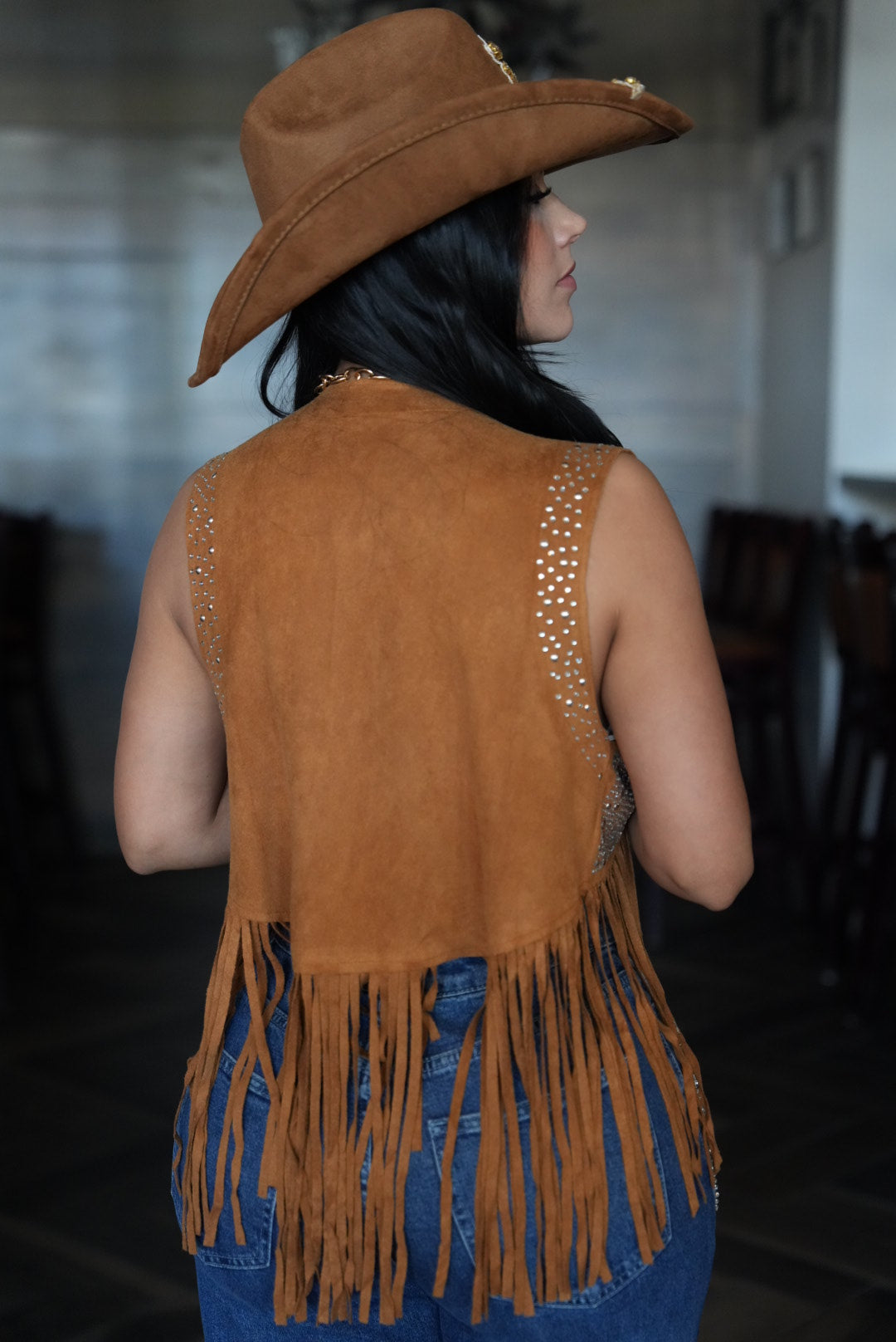 Camel vest