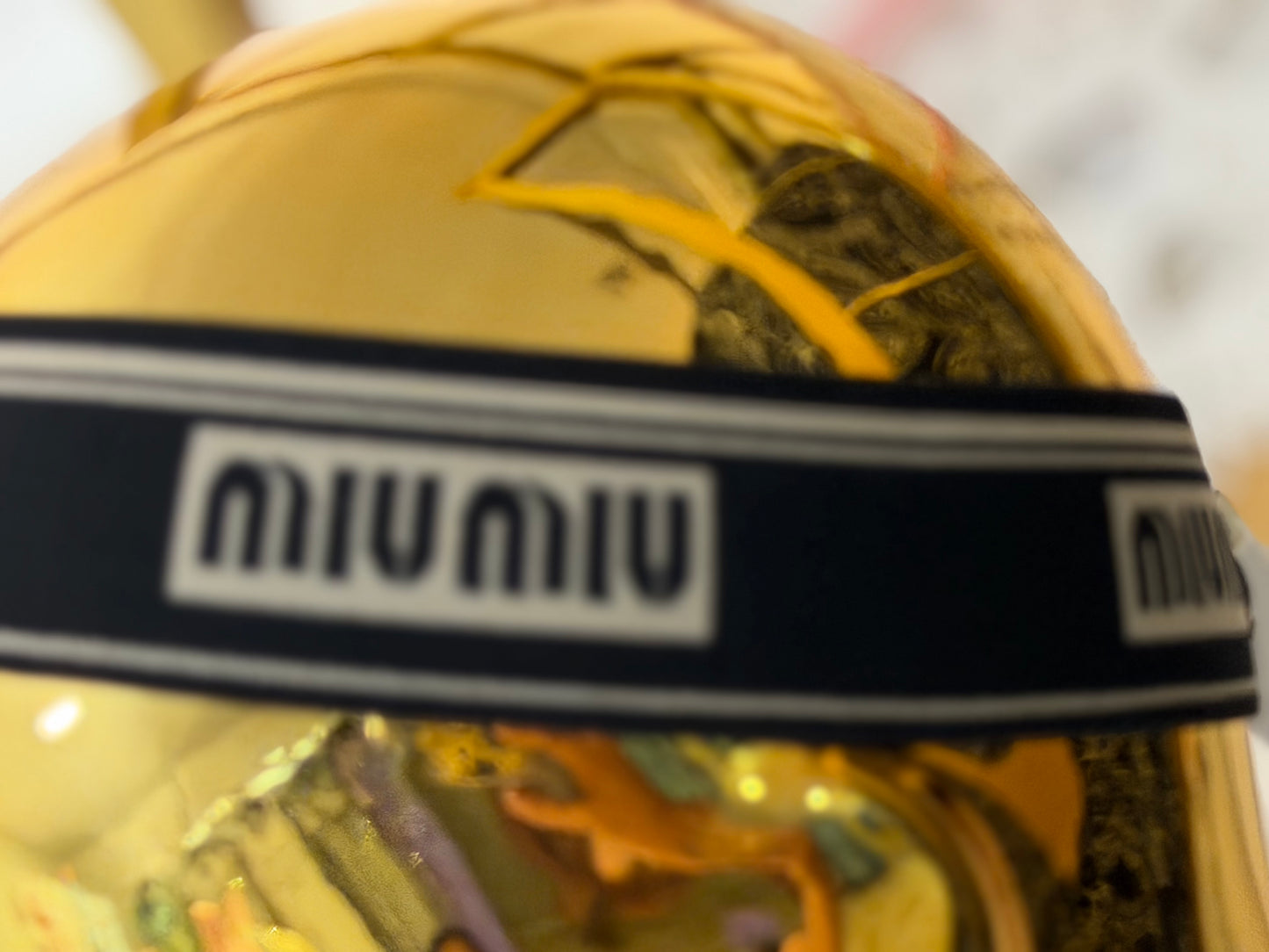 Hand band