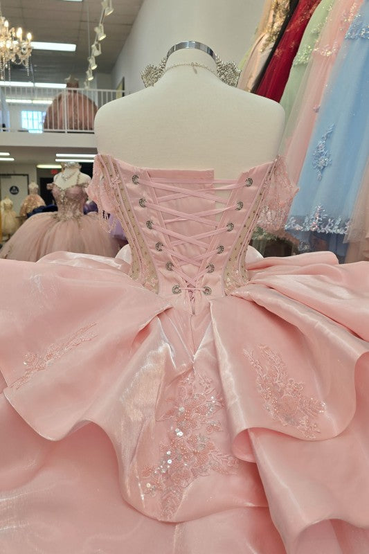 Pink quinsenera